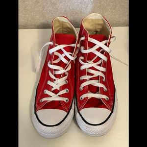 Red high top converse size 8